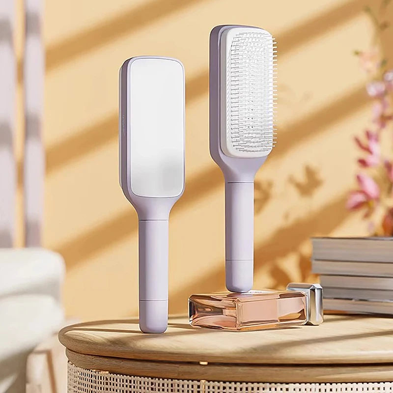 Retractable Hair Bristles Brush – Self-Cleaning for Easy Hair Detangling