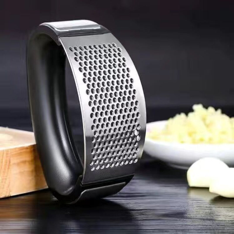 Stainless Steel Garlic Press – Heavy Duty Garlic Crusher Tool