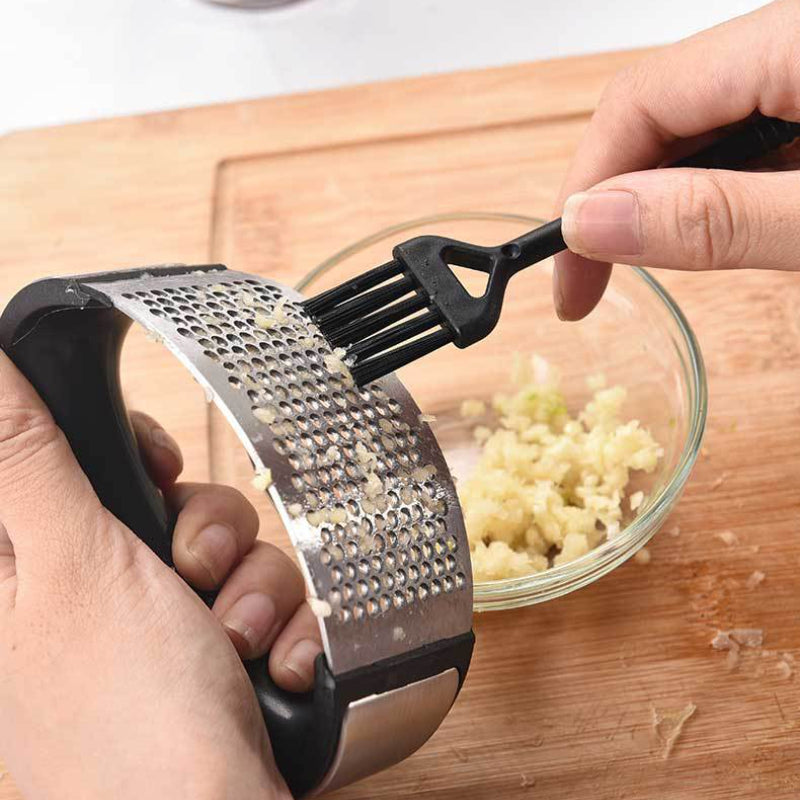 Stainless Steel Garlic Press – Heavy Duty Garlic Crusher Tool