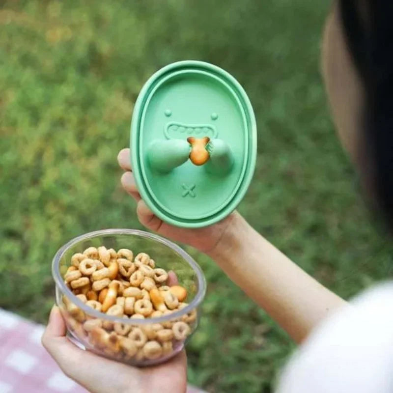 Mess-Free Snack Container – Spill-Resistant Snack Cup for Clean On-the-Go Snacking